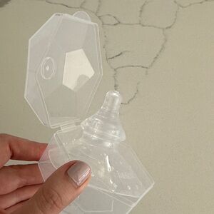 Haakaa silicone nipple shield breastfeeding
